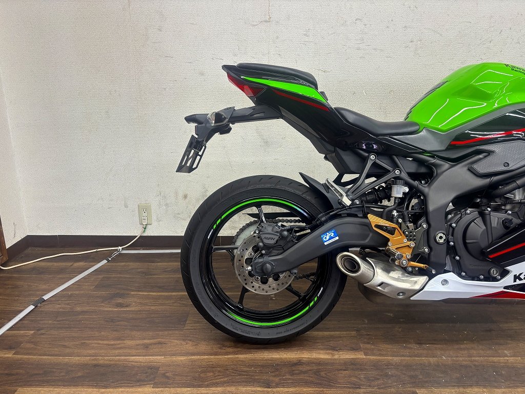 新品22巻セット➕25巻10000円 カワサキ ZX-10R KRT EDITION 2022年式 8BL-ZXT02Lの諸元