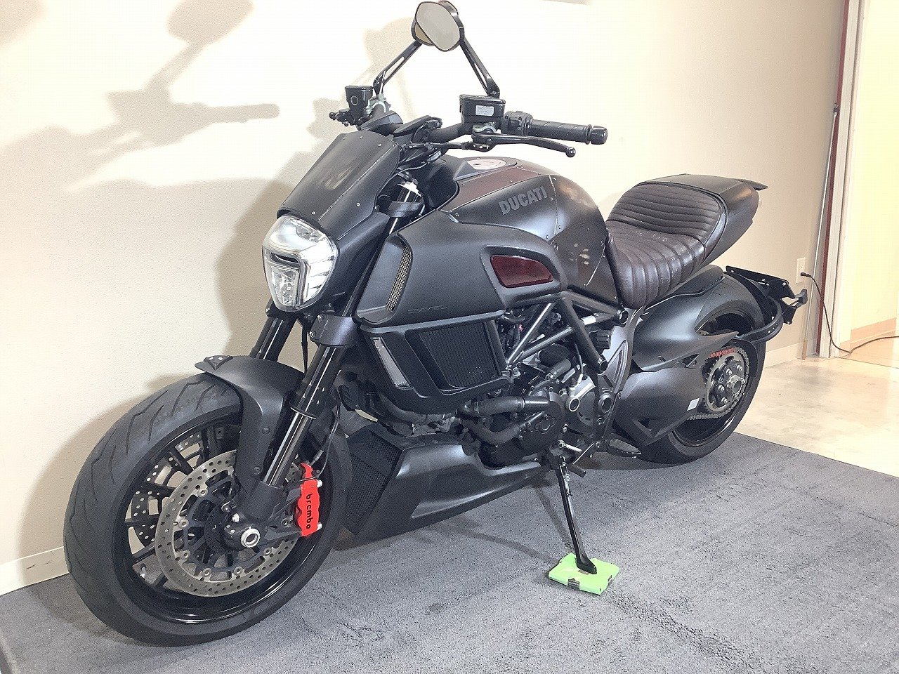 DIAVEL Diesel 666台限定ディーゼルコラボモデル USB－Aポート