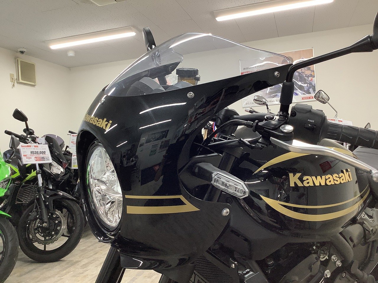 z900rs　CAFE　カウル　メタリックディアブロブラック カワサキ Z900RS/CAFE ロングテールカウル メタリックディアブロ