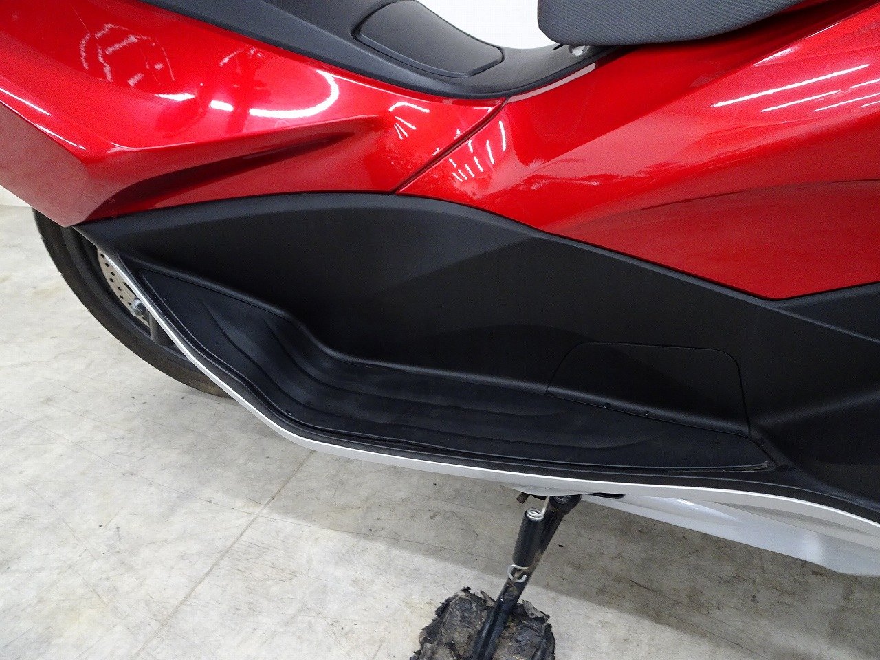 PCX 2018年モデル TOPケース | バイク買うなら【バイク王】