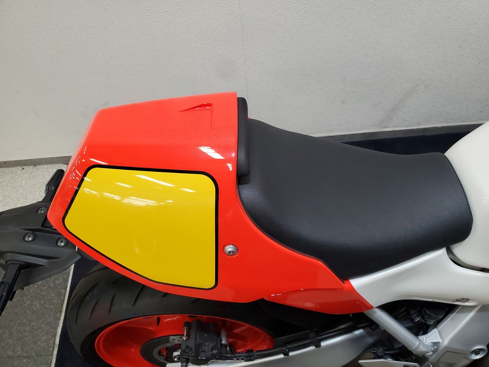 XSR900GP 2024年モデル ワンオーナー シングルシート