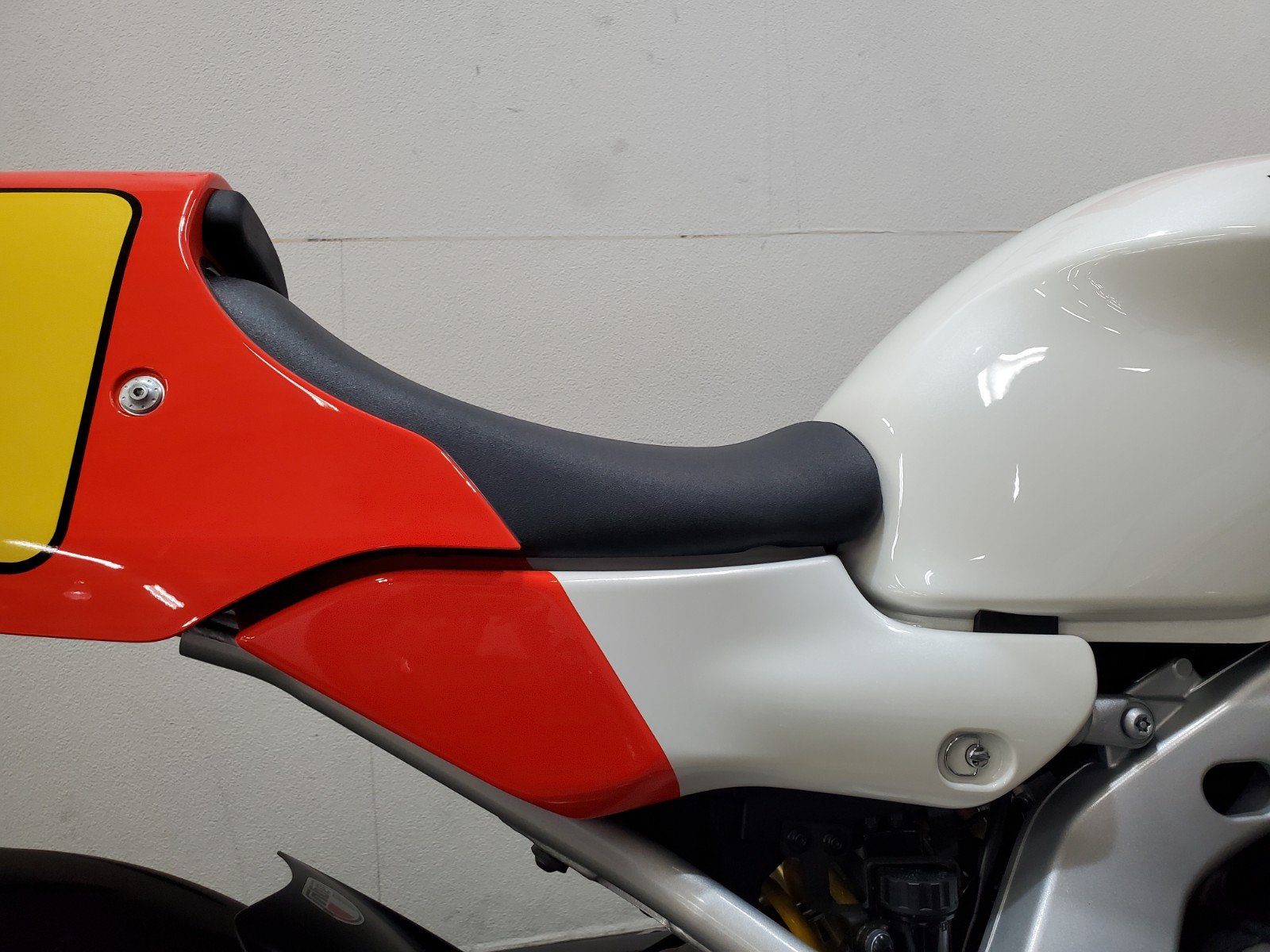 XSR900GP 2024年モデル ワンオーナー シングルシート