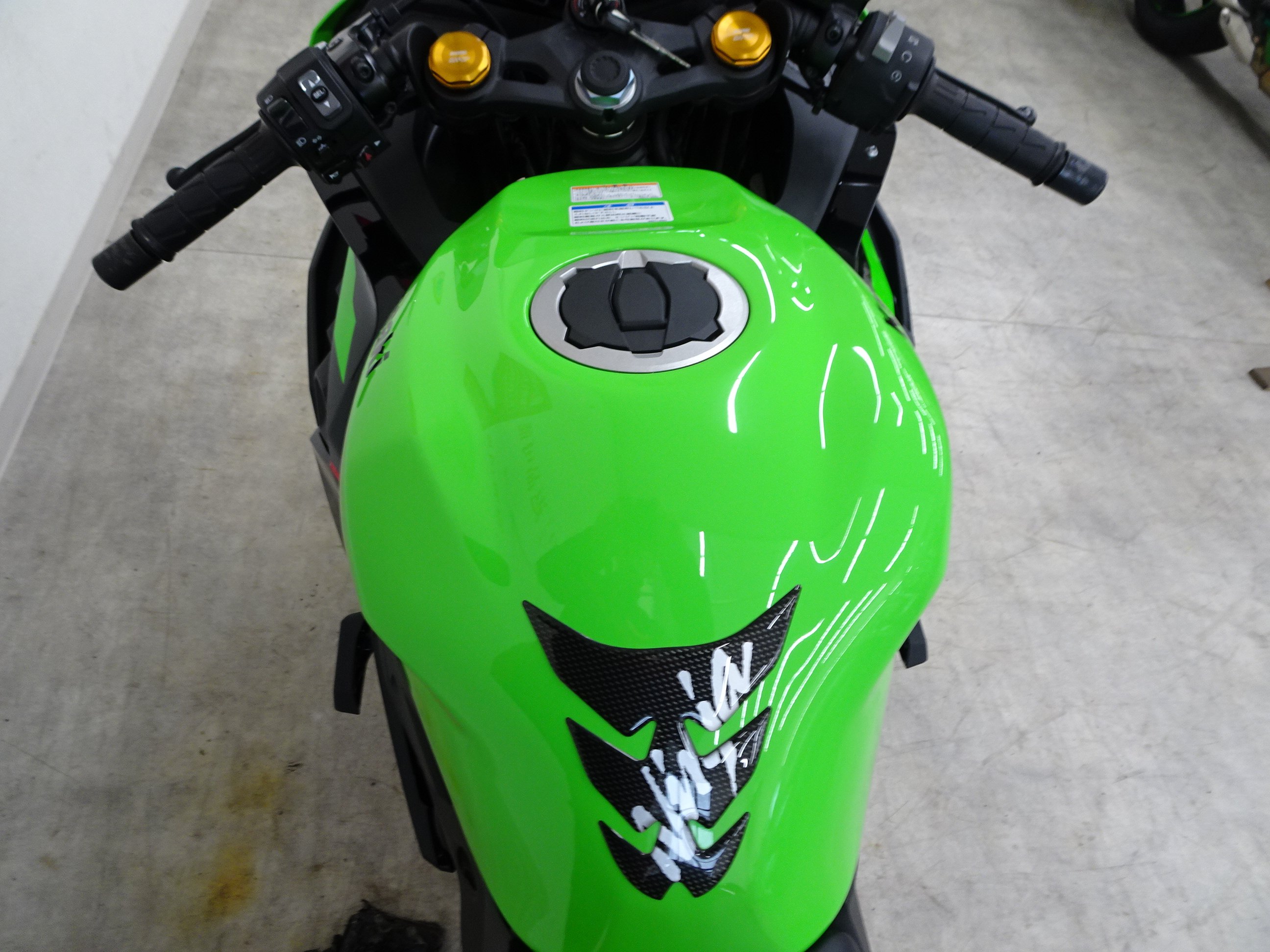 即購入◯ GW2YK0CZ2XY0-JBLKSS23(1).jpg