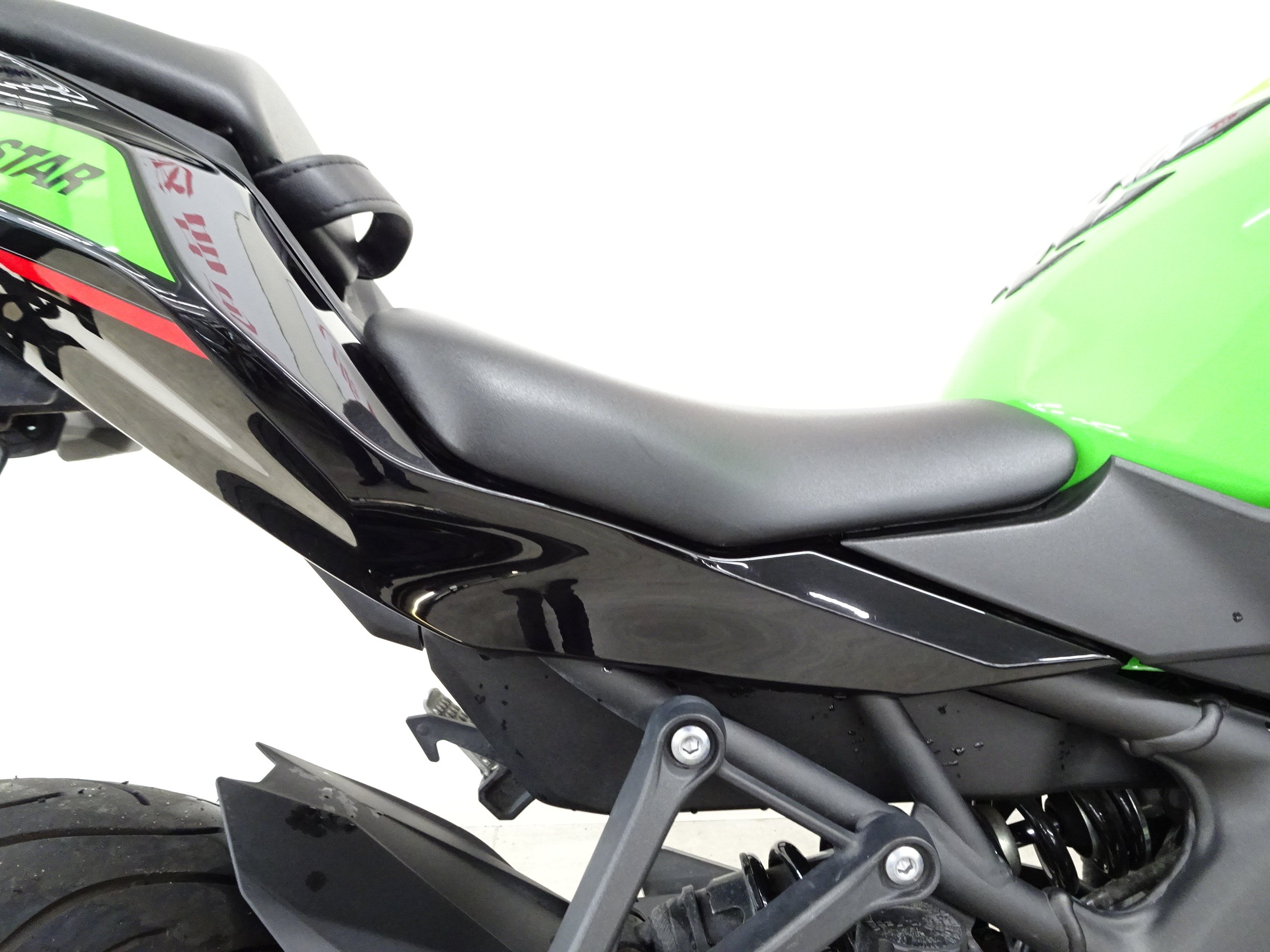 ik様 トリックスター / Ninja ZX-25R(21-22)政府認証フルエキゾースト