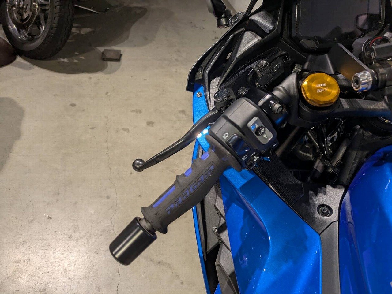 Ninja ZX－4R SE 2024年モデル ワンオーナー