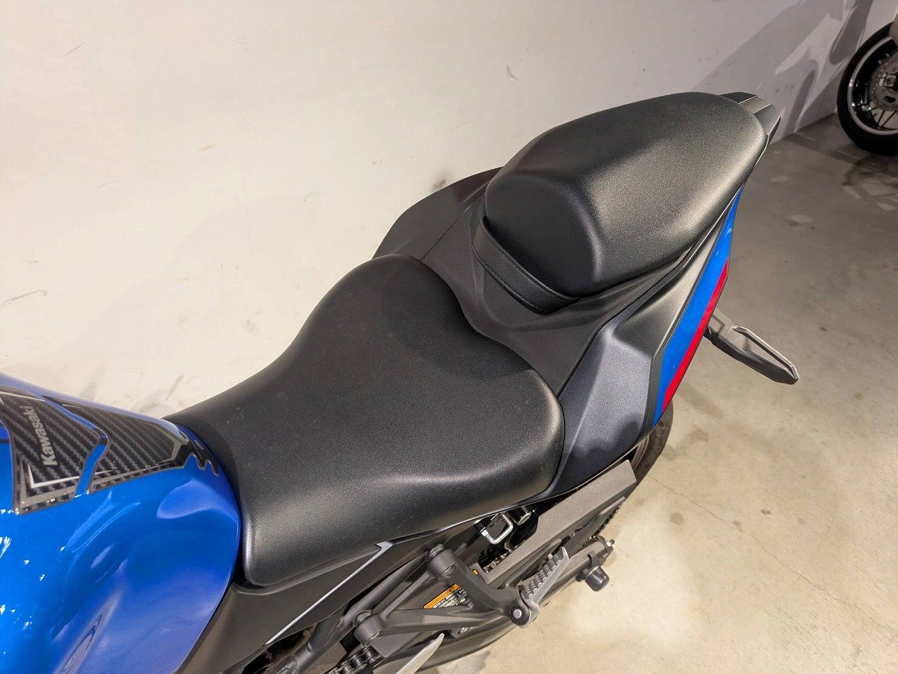 追加検討中 四季さん専用 カワサキ NINJA ZX-4R SE B585372| BDSバイクセンサー