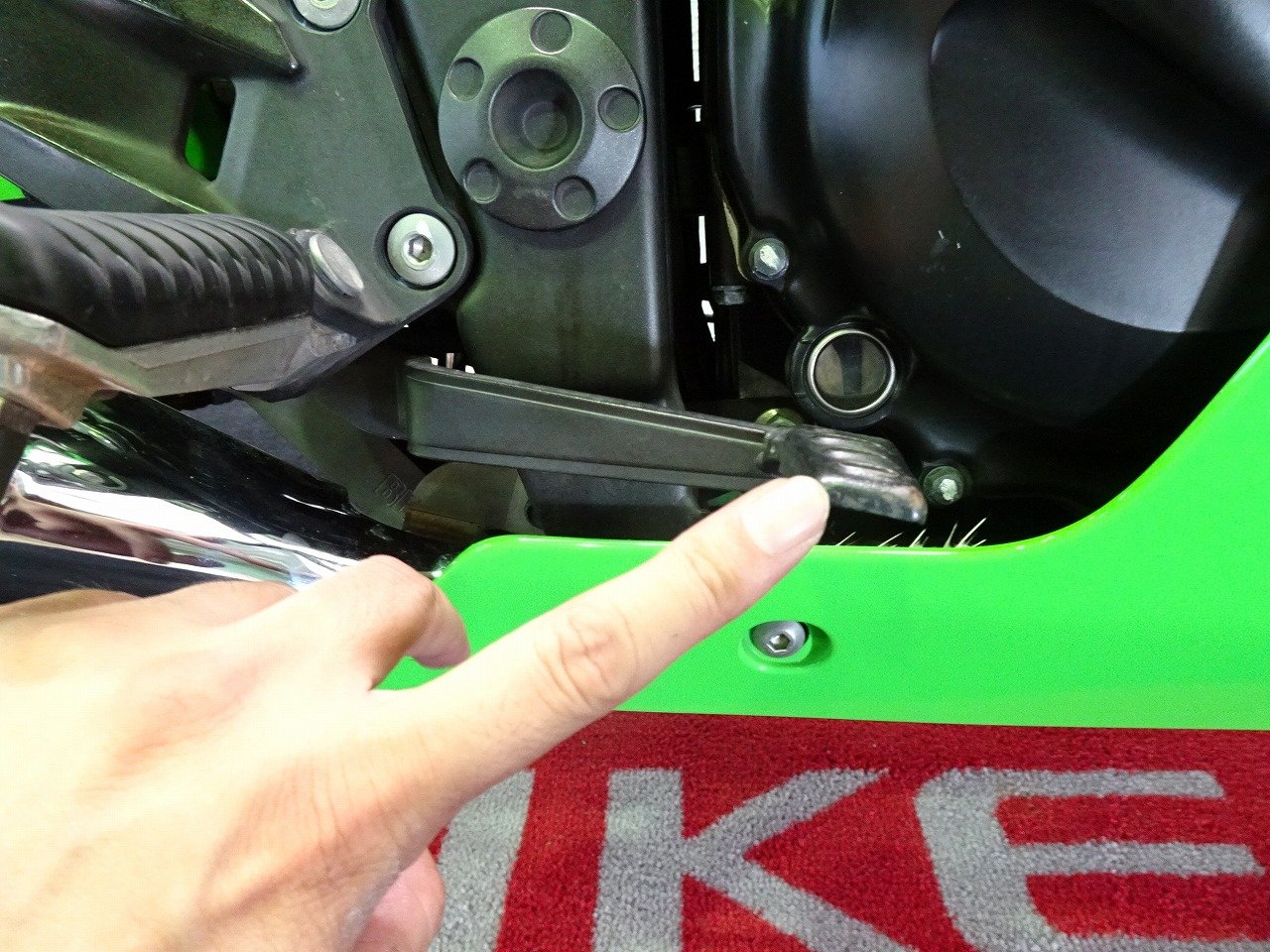 ガガガ　取り置き中 激落ち 黒カビくん カビ取りジェル 100g | レック公式オンライン