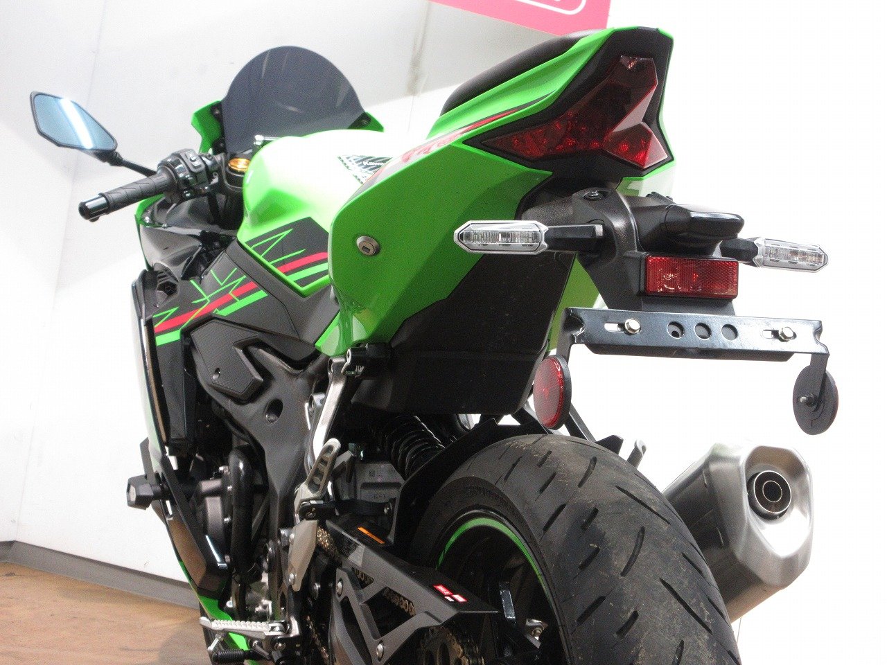 ○Ninja ZX-25R SE／ABS／マルチバー／ZX250H型／エンジンガード標準