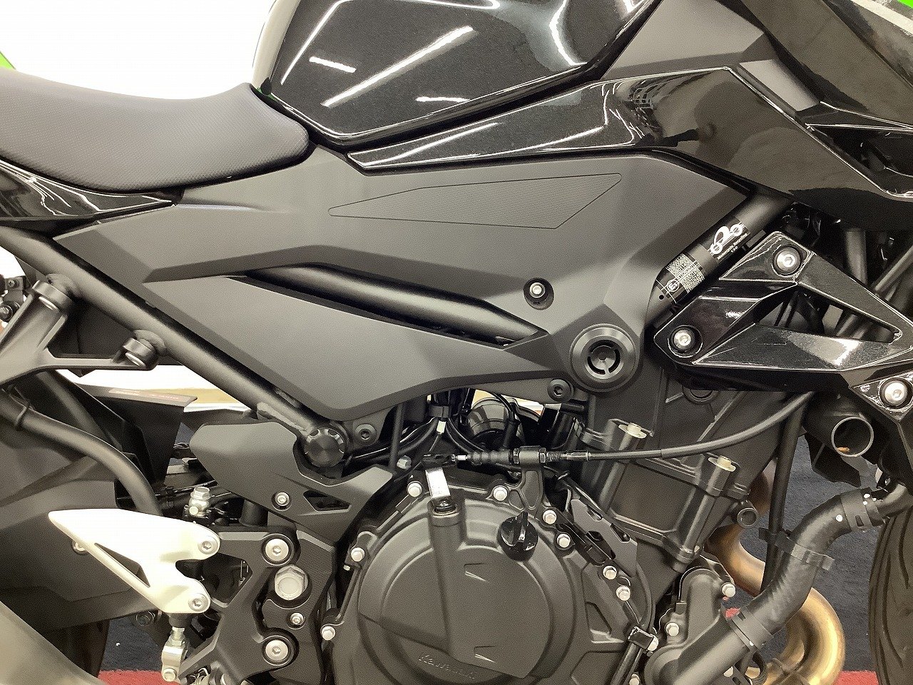 a 新品タグ付き保管品
Phenix フェニックス ベスト カワサキ 1400GTR / ABS 2008-2019-25 1400 GTR ラゲッジ ホルダー