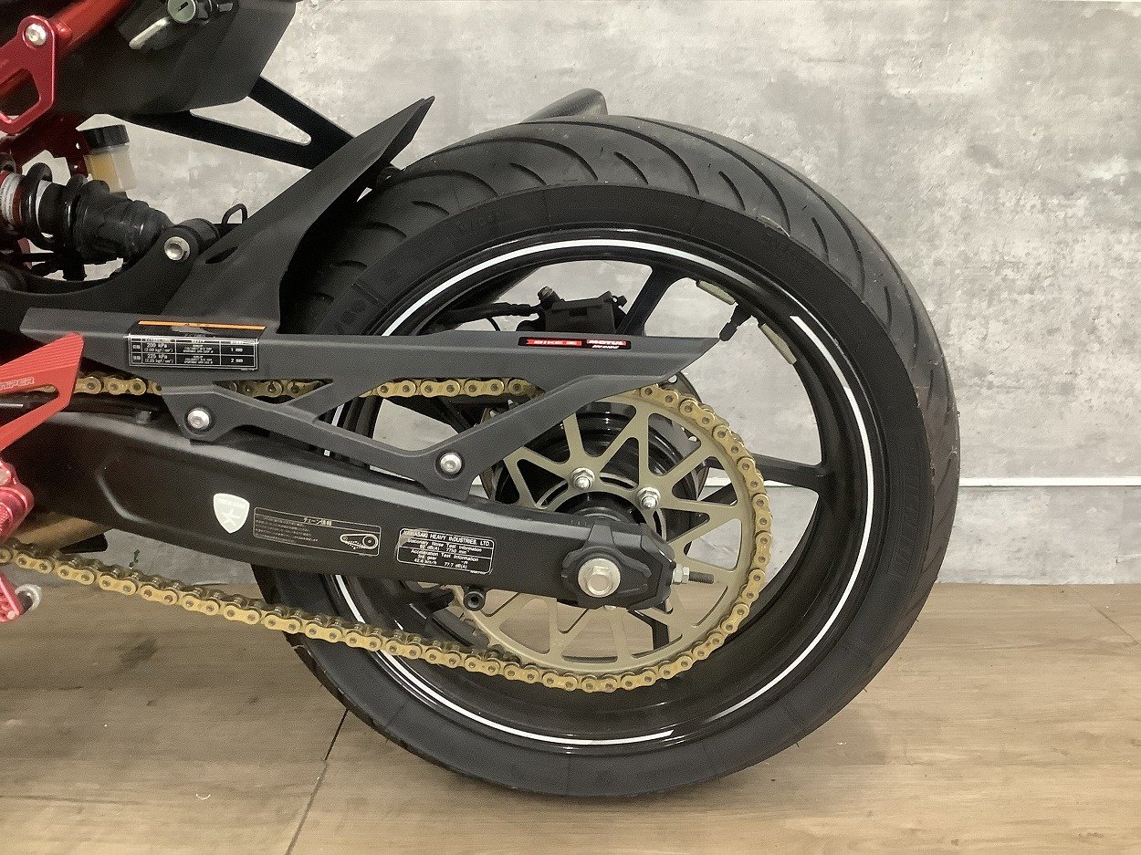 Ninja ZX-25R SE アクラポビッチマフラー フェンダーレス 他