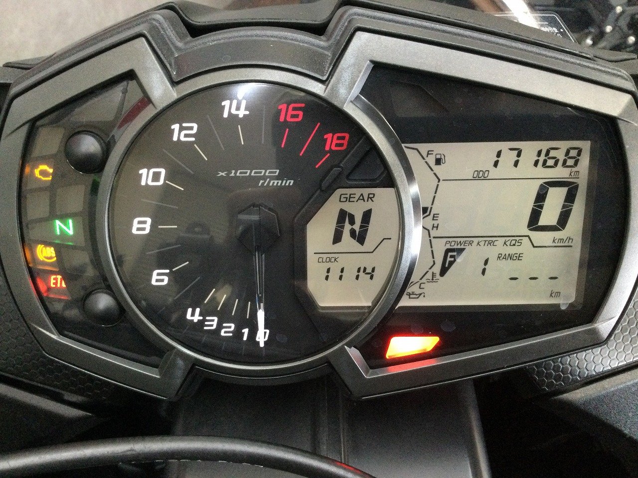 Ninja ZX-6R【フェンダーレス・ステアリングダンパー・マルチ