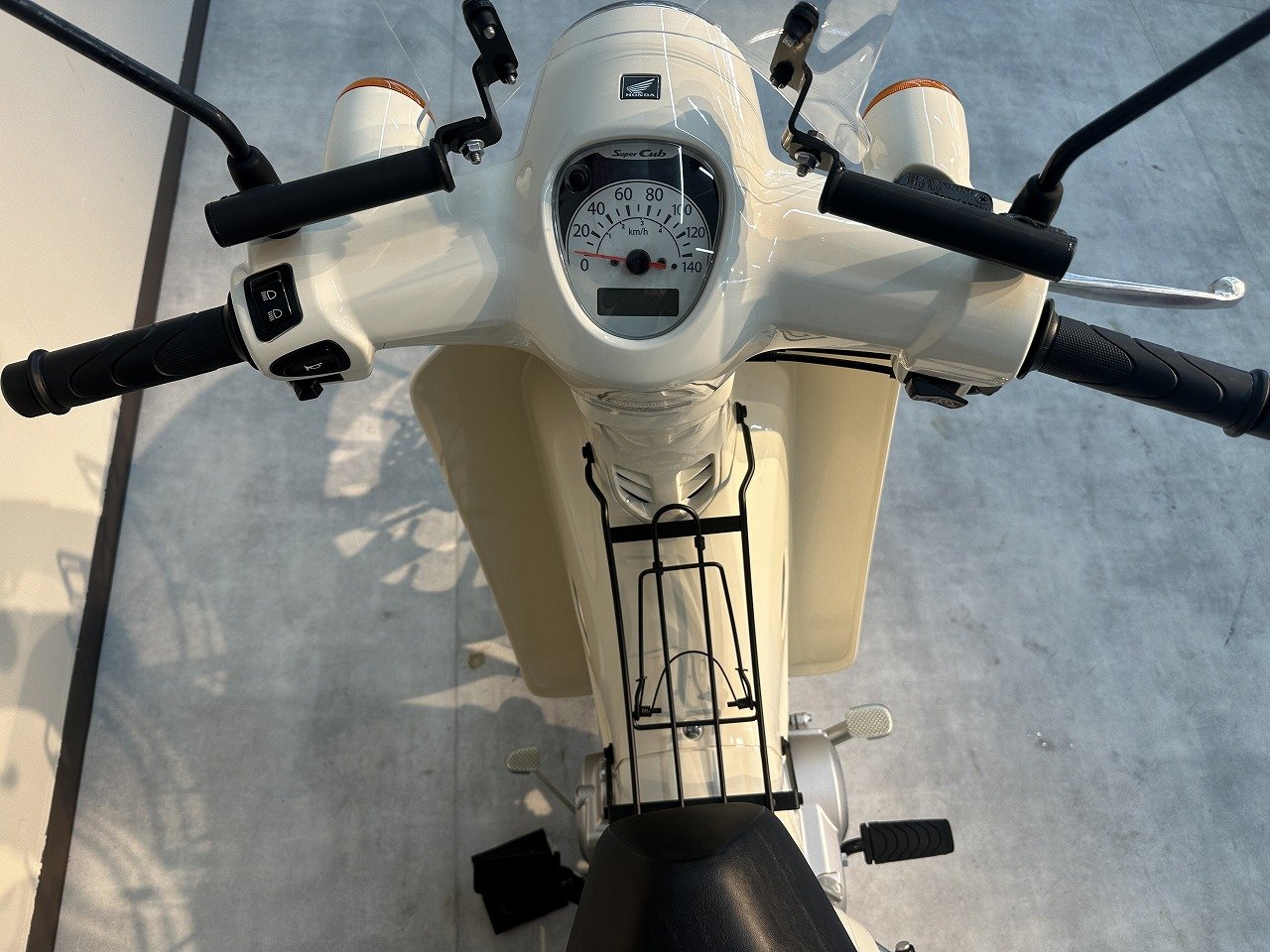 23017681.jpg?resize=600,450,ffffff