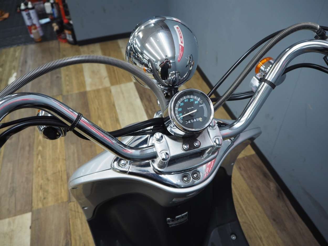 23023699.jpg?resize=600,450,ffffff