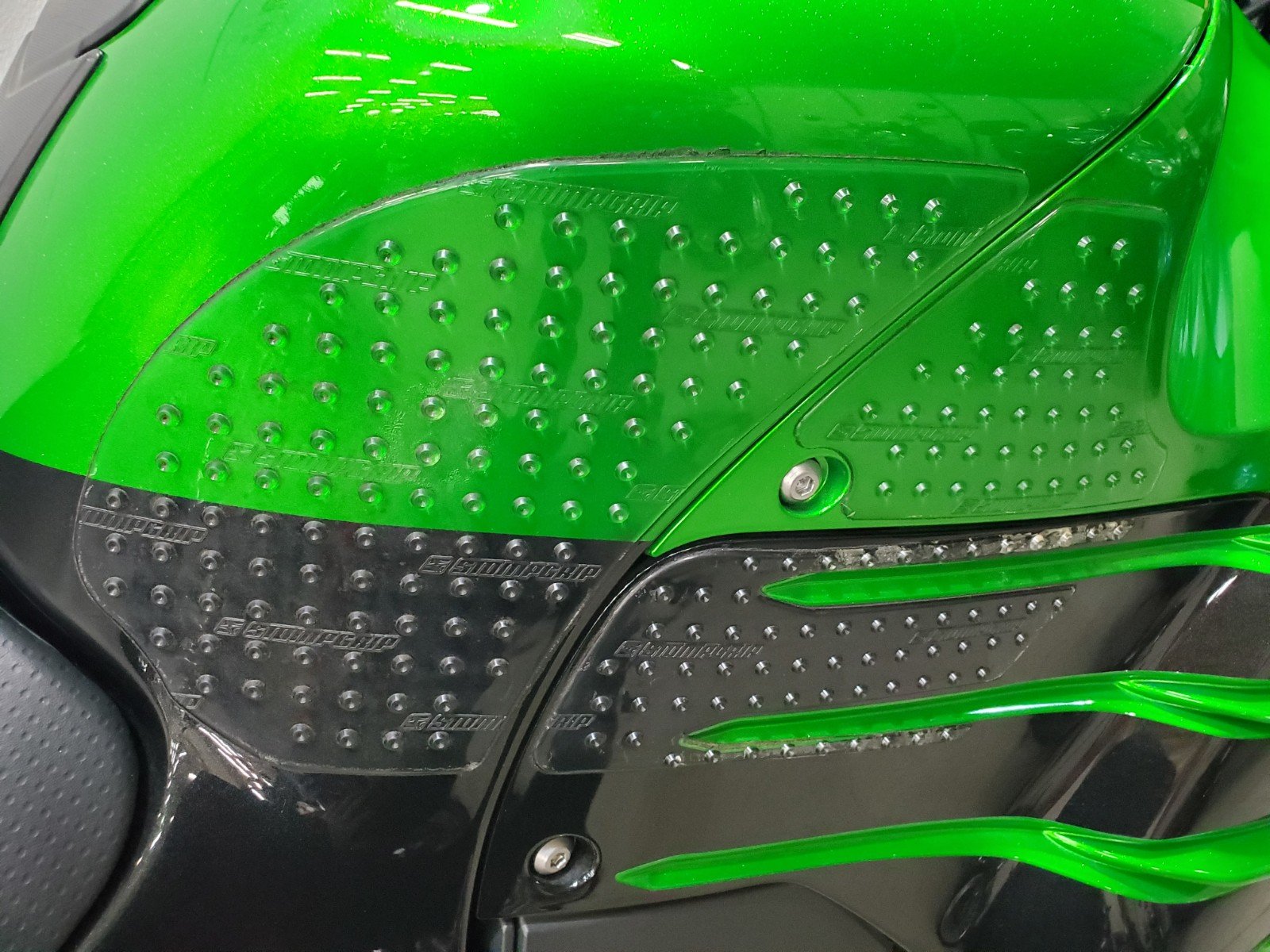 23052199.jpg?resize=600,450,ffffff