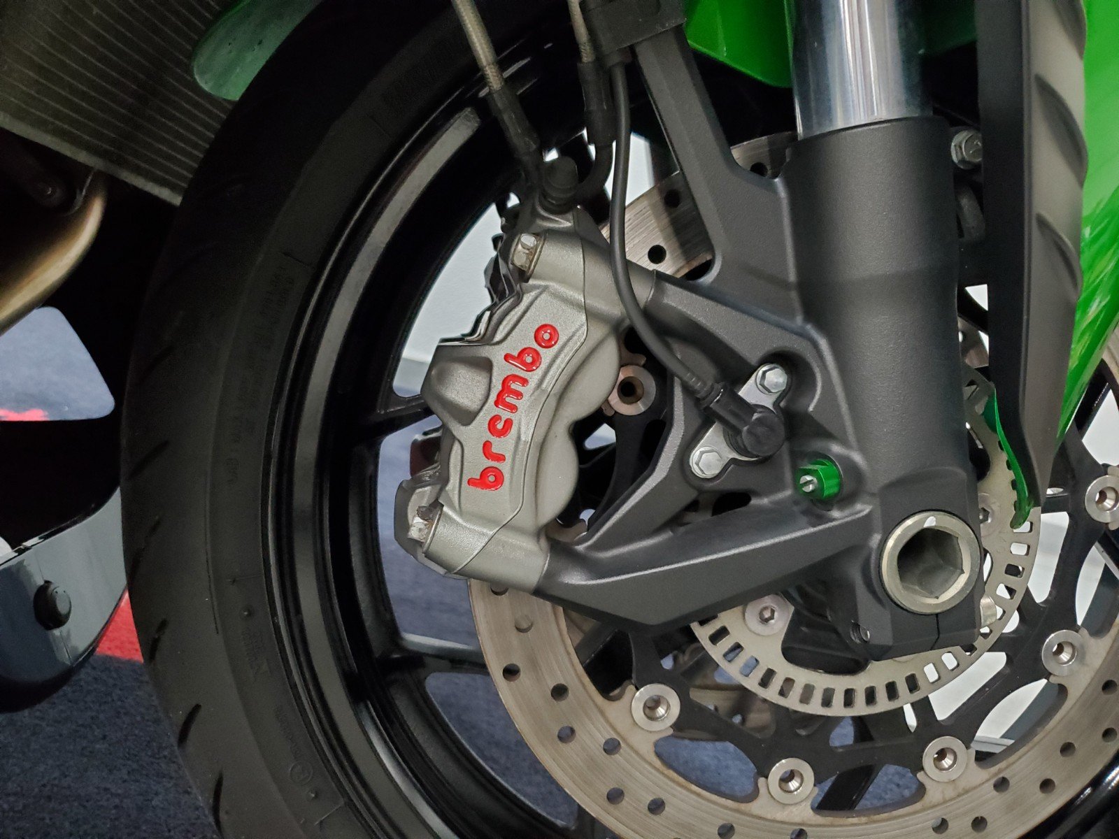 23052205.jpg?resize=600,450,ffffff