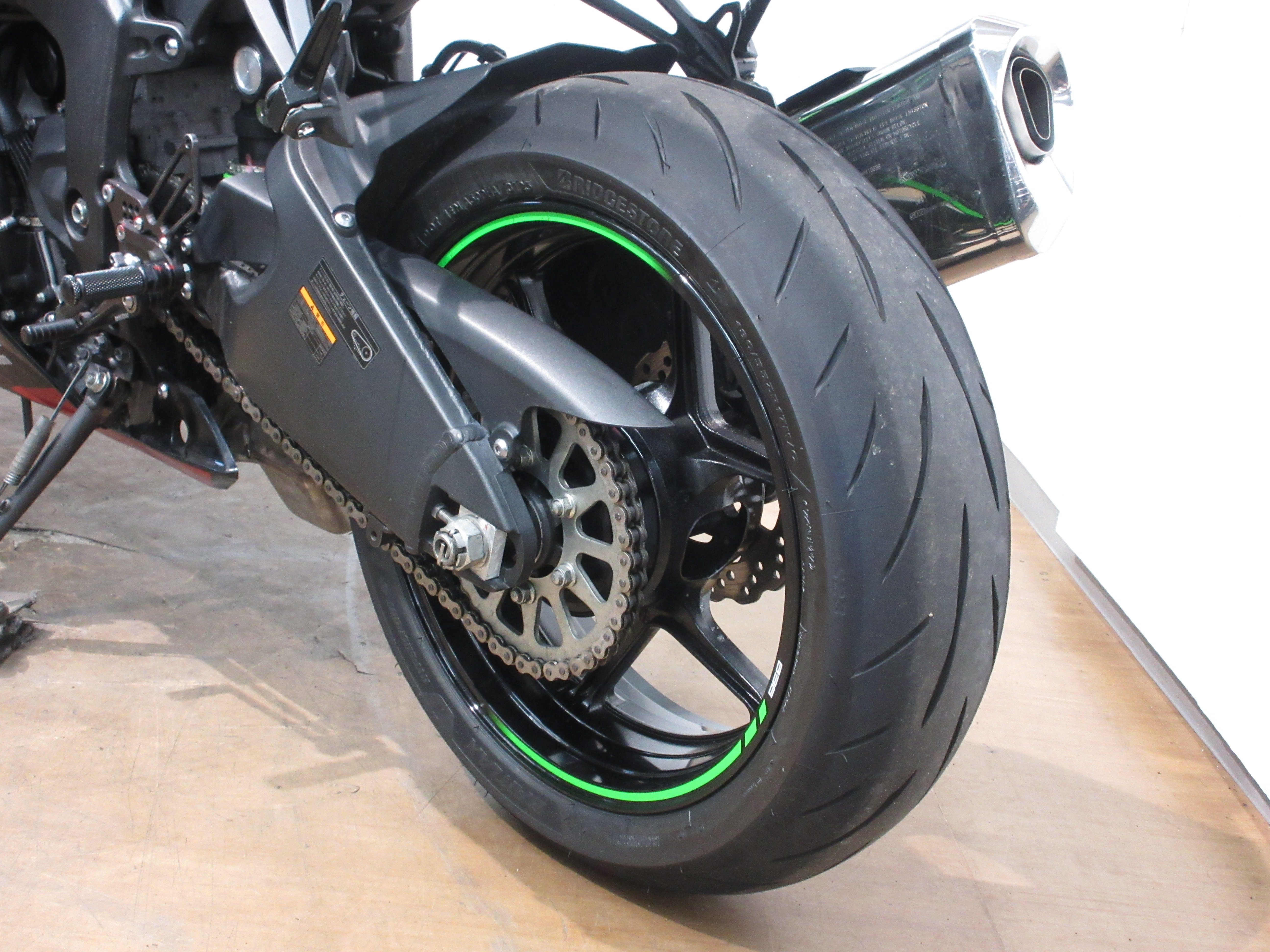 Ninja ZX-6R（ニンジャ）／ABS＆ETC純正／ベイビーフェイス製