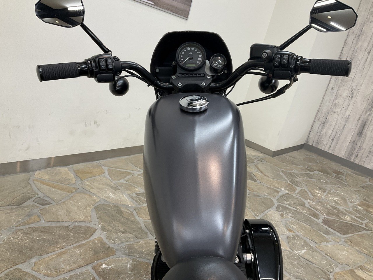 23146201.jpg?resize=600,450,ffffff