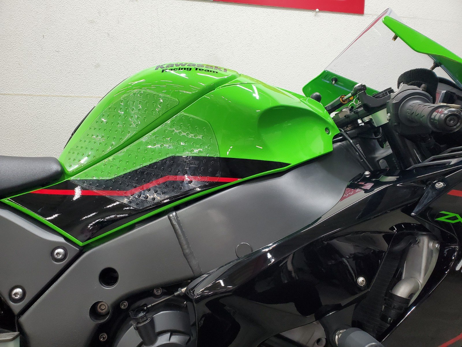 カッティングの王 Ninja ZX-10R ABS KRT Edition / Ninja ZX-10R ABS | 株式会社ブライト