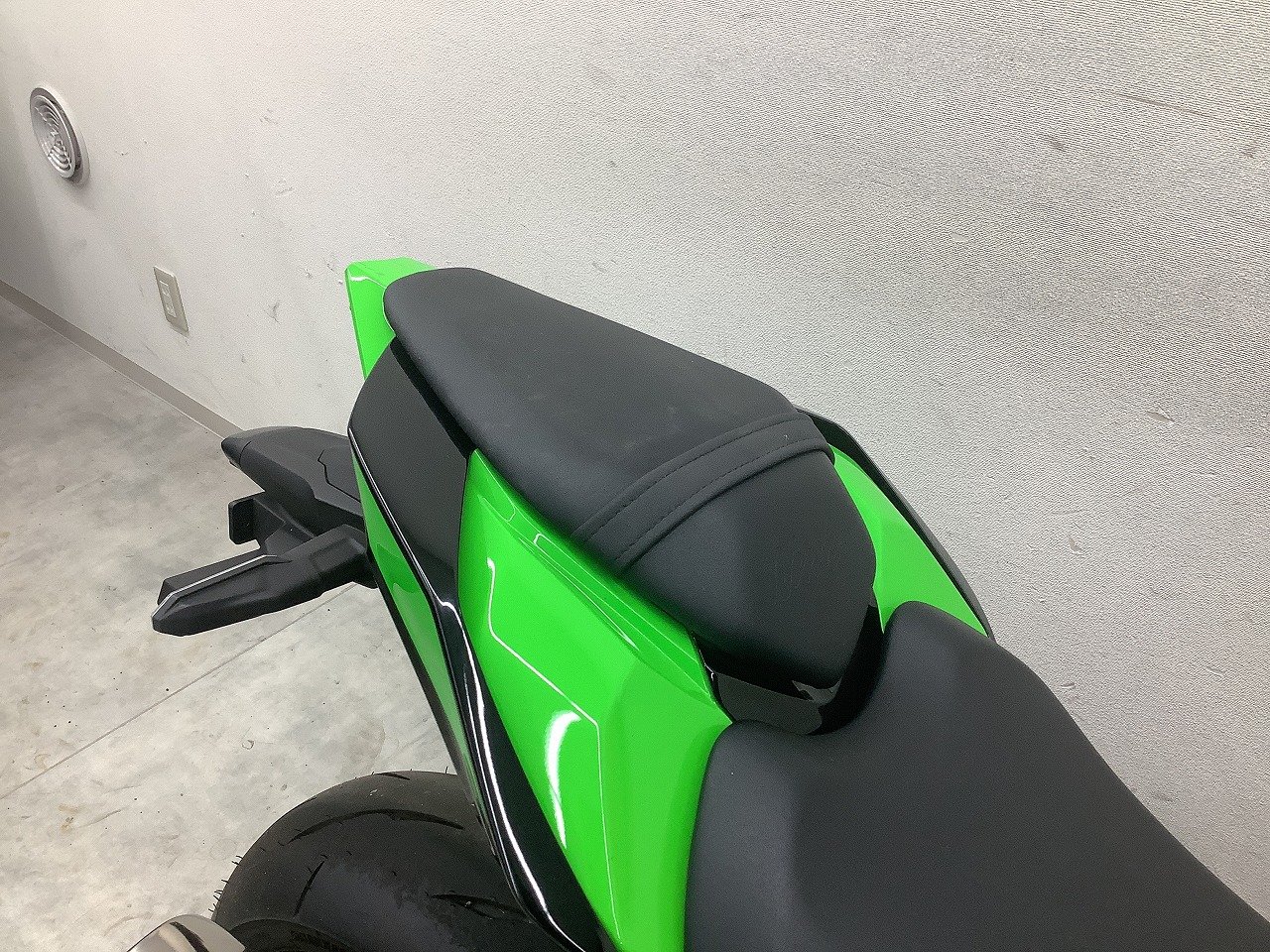 NINJA ZX-10R KRT Edition ワンオーナー・スライダー装備車両 | バイク