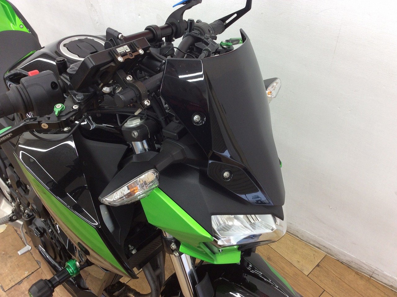 Z400 社外グリップヒーター バーエンドミラー スライダー装備