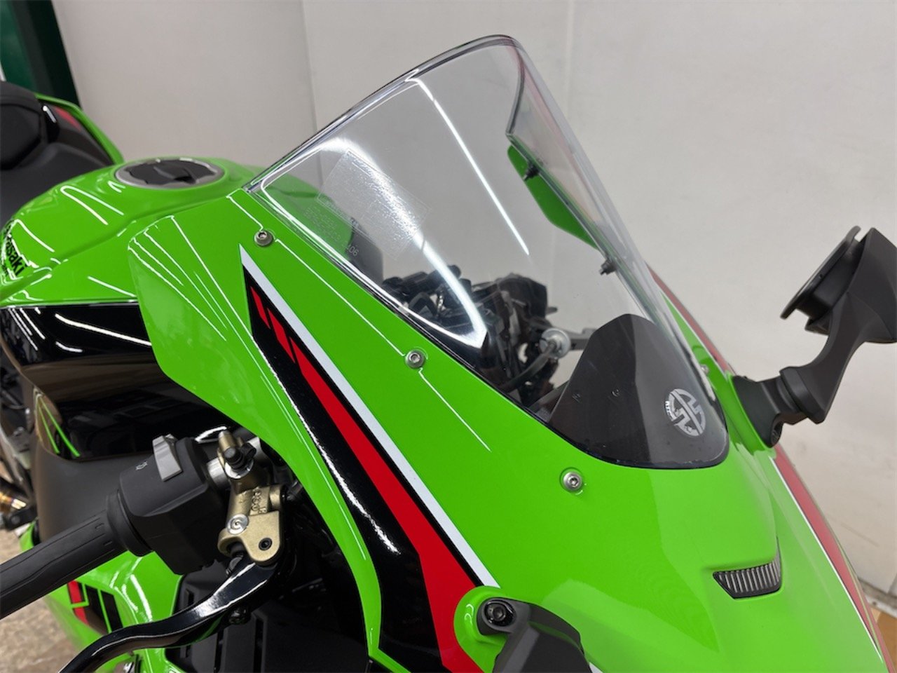 ZX－10R 2023年モデル ARROW製スリップオンサイレンサー