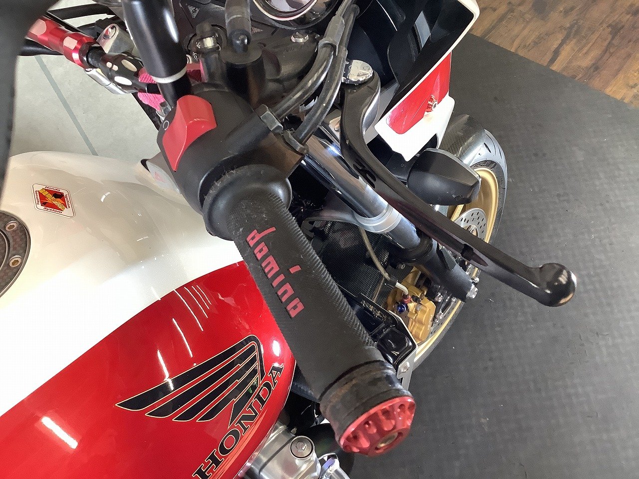 23412268.jpg?resize=600,450,ffffff