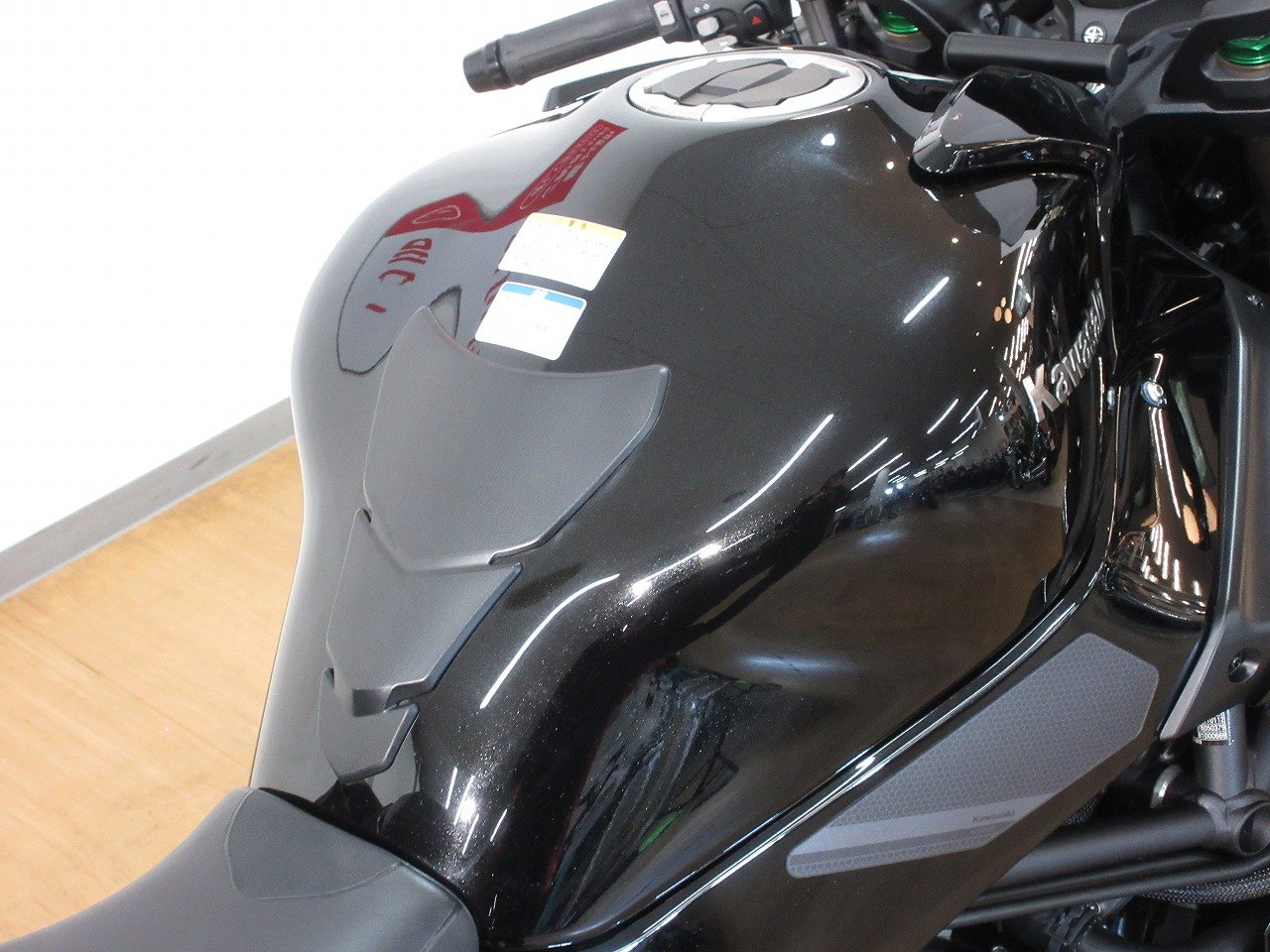 Ninja H2 SX／ABS／サイドパニア装備／エンジンガード／シガーソケット