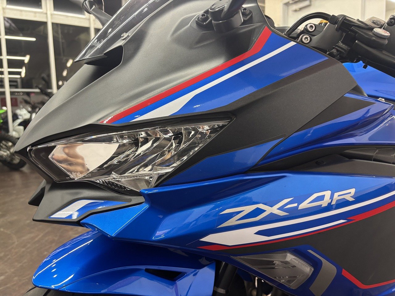 ZX－4R SE 2024年モデル クイックシフター標準装備