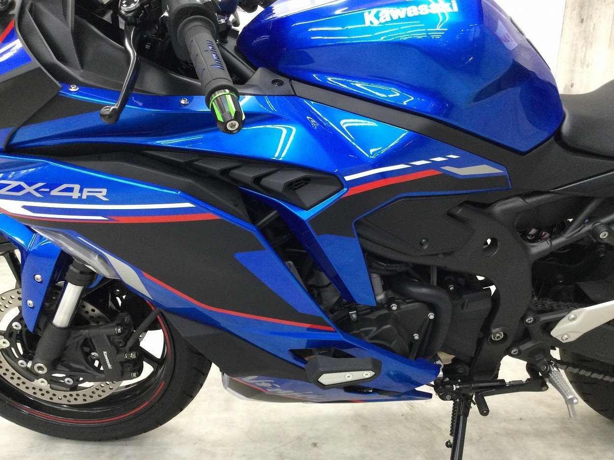 バイク王認定中古車】Ninja ZX-4R SE 社外マフラー装備 | バイク買う