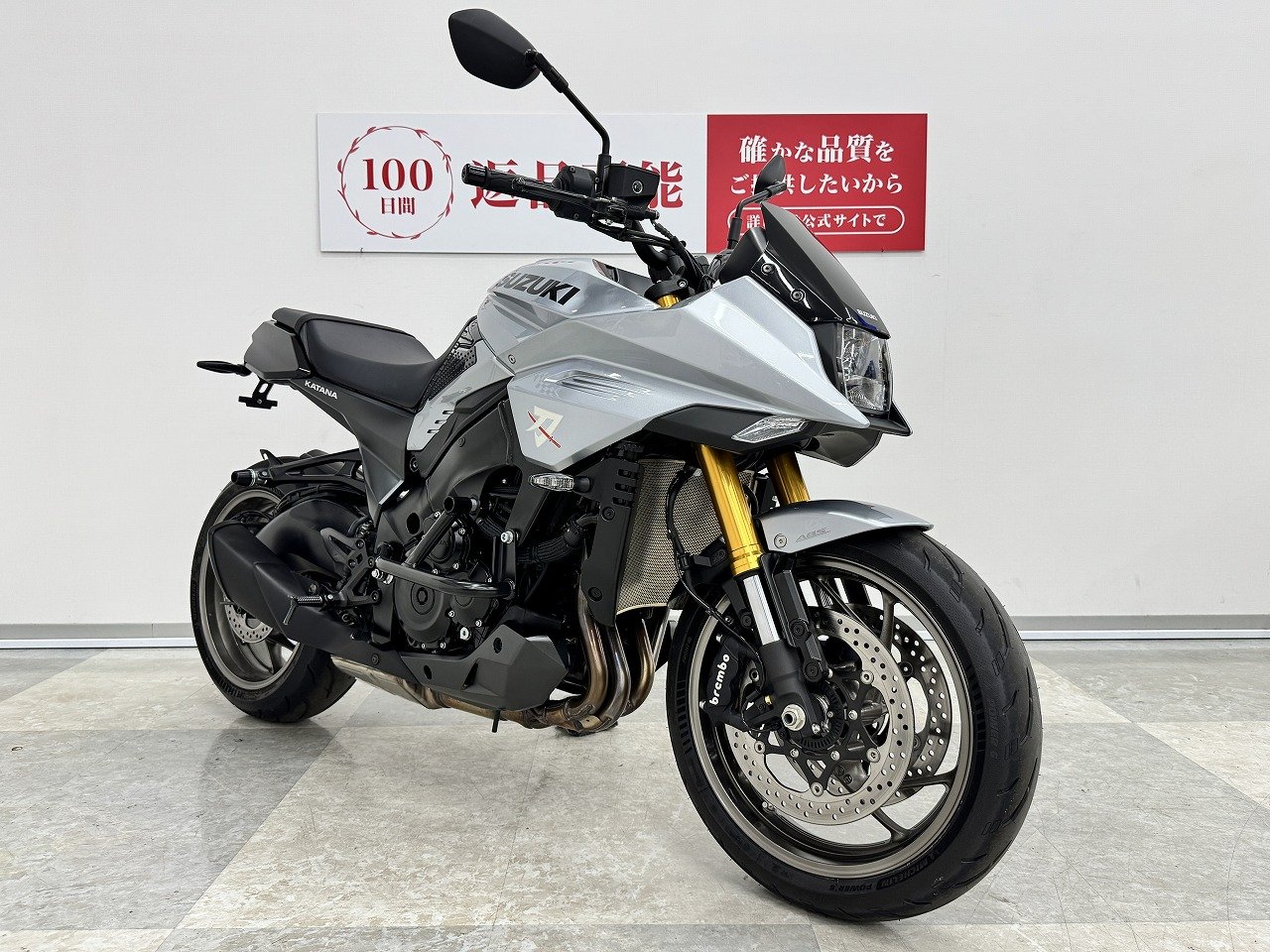 KATANA 【 カタナ 】 フェンレス・エンジンガードなどプチカスタム車