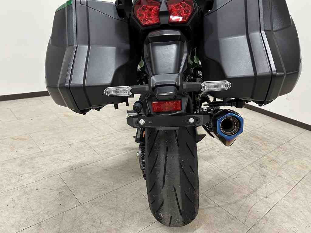 Ninja H2 SX SE 2022年モデル パニアケース/BEETサイレンサー
