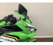 Ninja ZX-4RR　レースで培ったKRT技術をコンパクトに詰め、クラス最高級の馬力を誇るレプリカのニューフェイス！　安心感あるワンオーナー車！！!