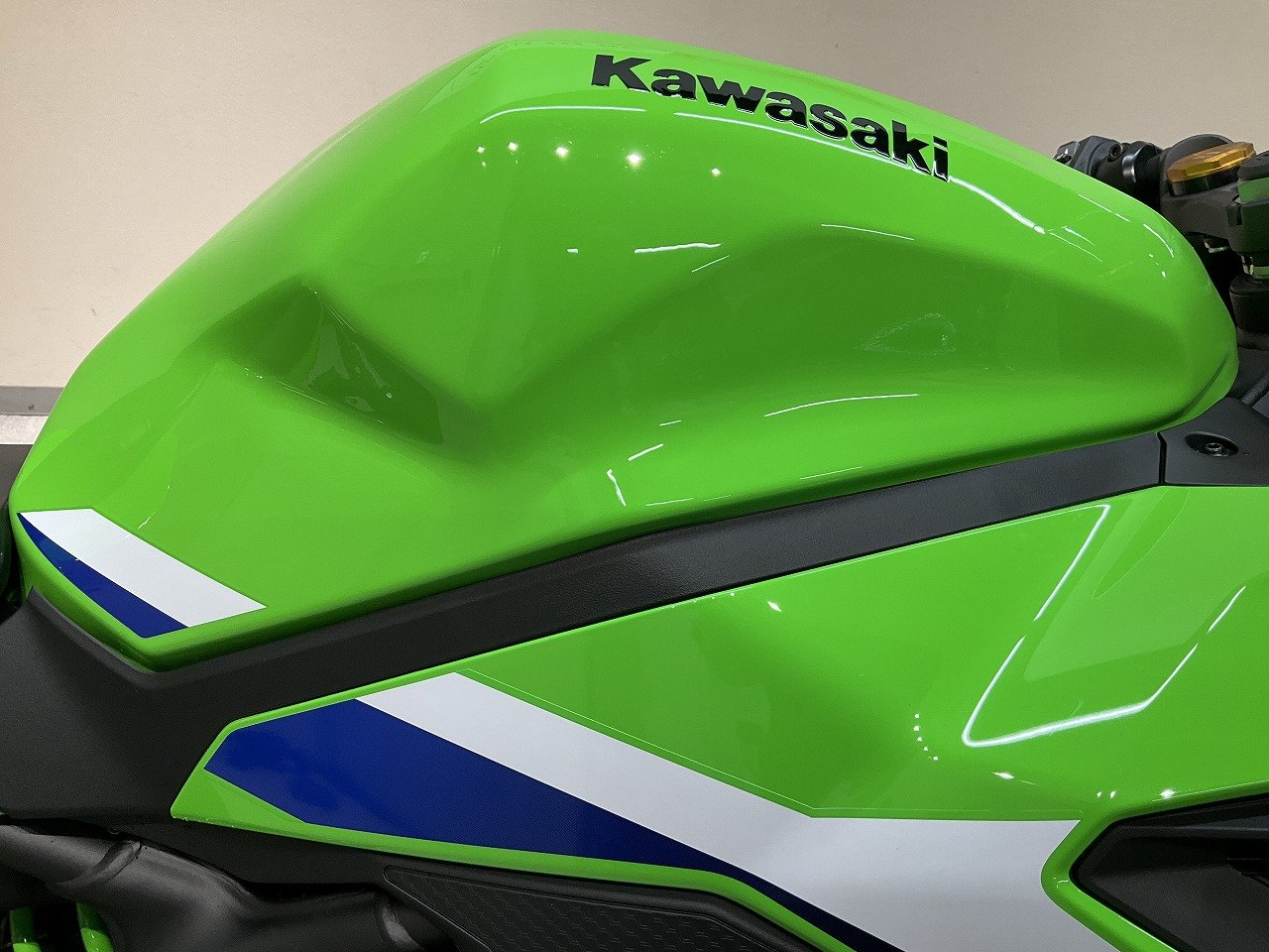 久村ページ60点 HEPTA FORCE TSS レーシングサイクロン | ヨシムラジャパン