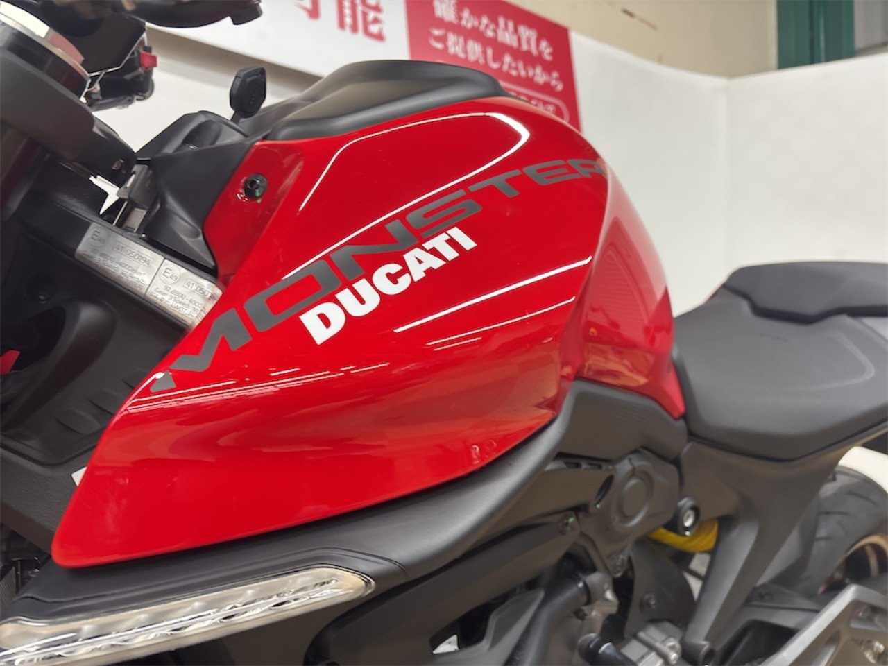 23831045.jpg?resize=600,450,ffffff