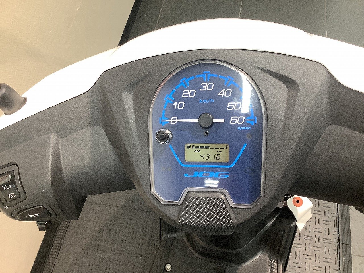 23836893.jpg?resize=600,450,ffffff