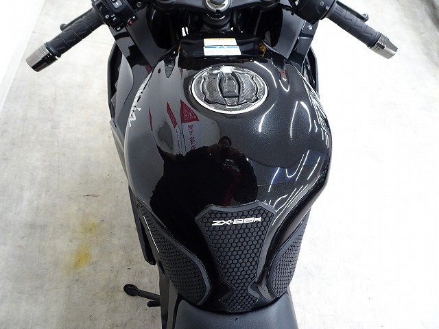 23840306.jpg?resize=600,450,ffffff