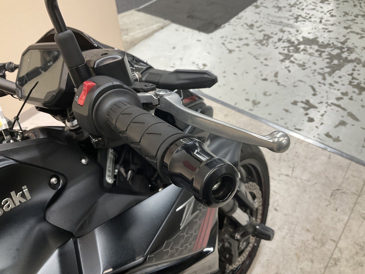 23910251.jpg?resize=600,450,ffffff