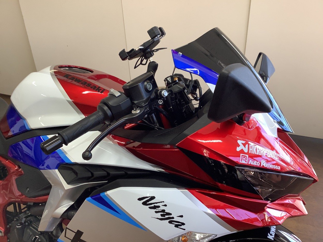 23947822.jpg?resize=600,450,ffffff