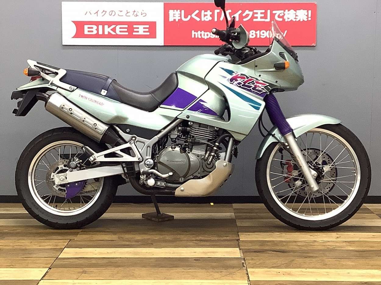 バイク KLE400 カワサキまた隙間を埋める「KLE400」次はオフロードアドベンチャー