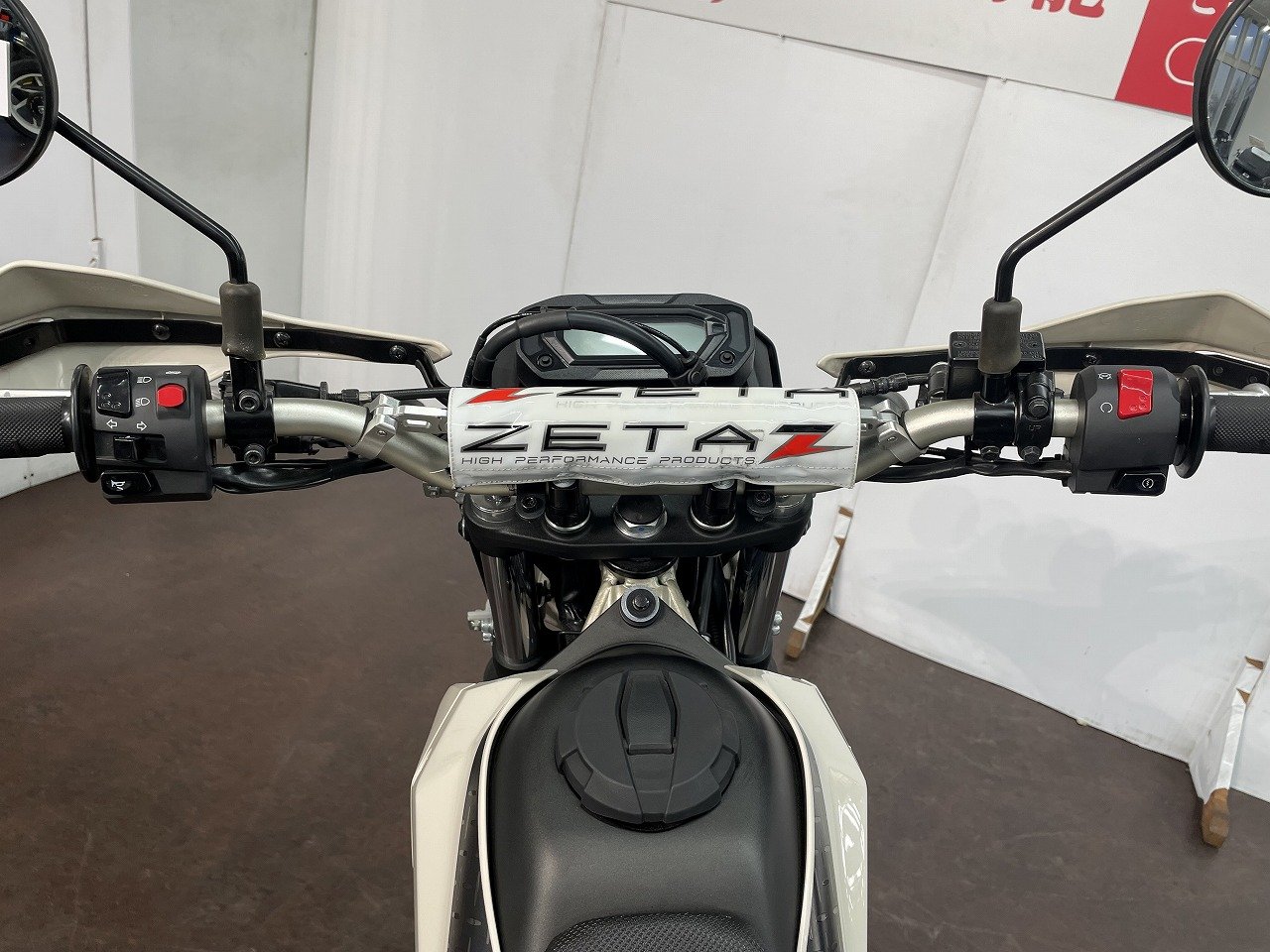 24199842.jpg?resize=600,450,ffffff