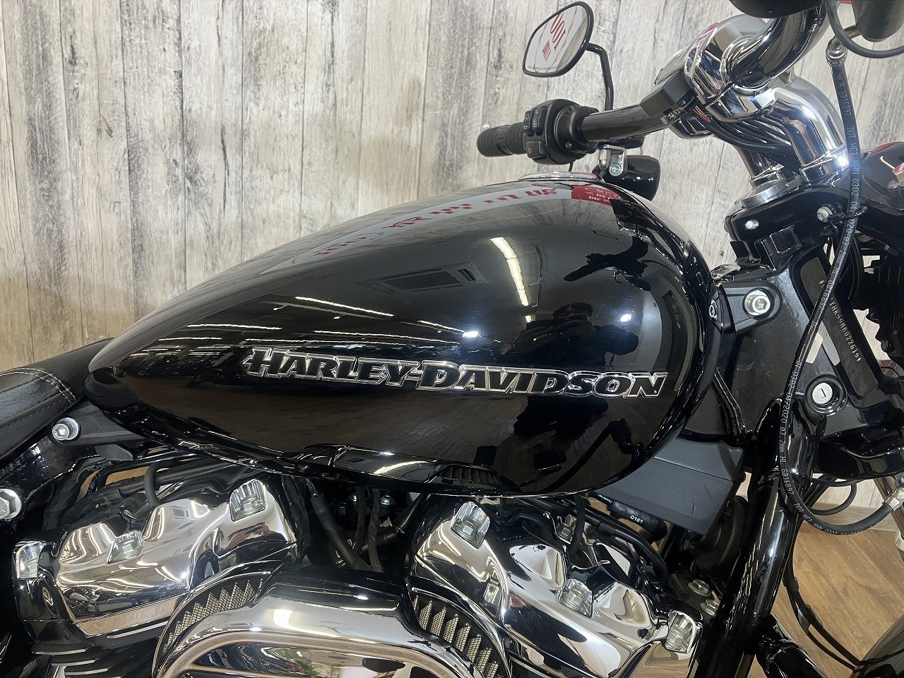 24271336.jpg?resize=600,450,ffffff