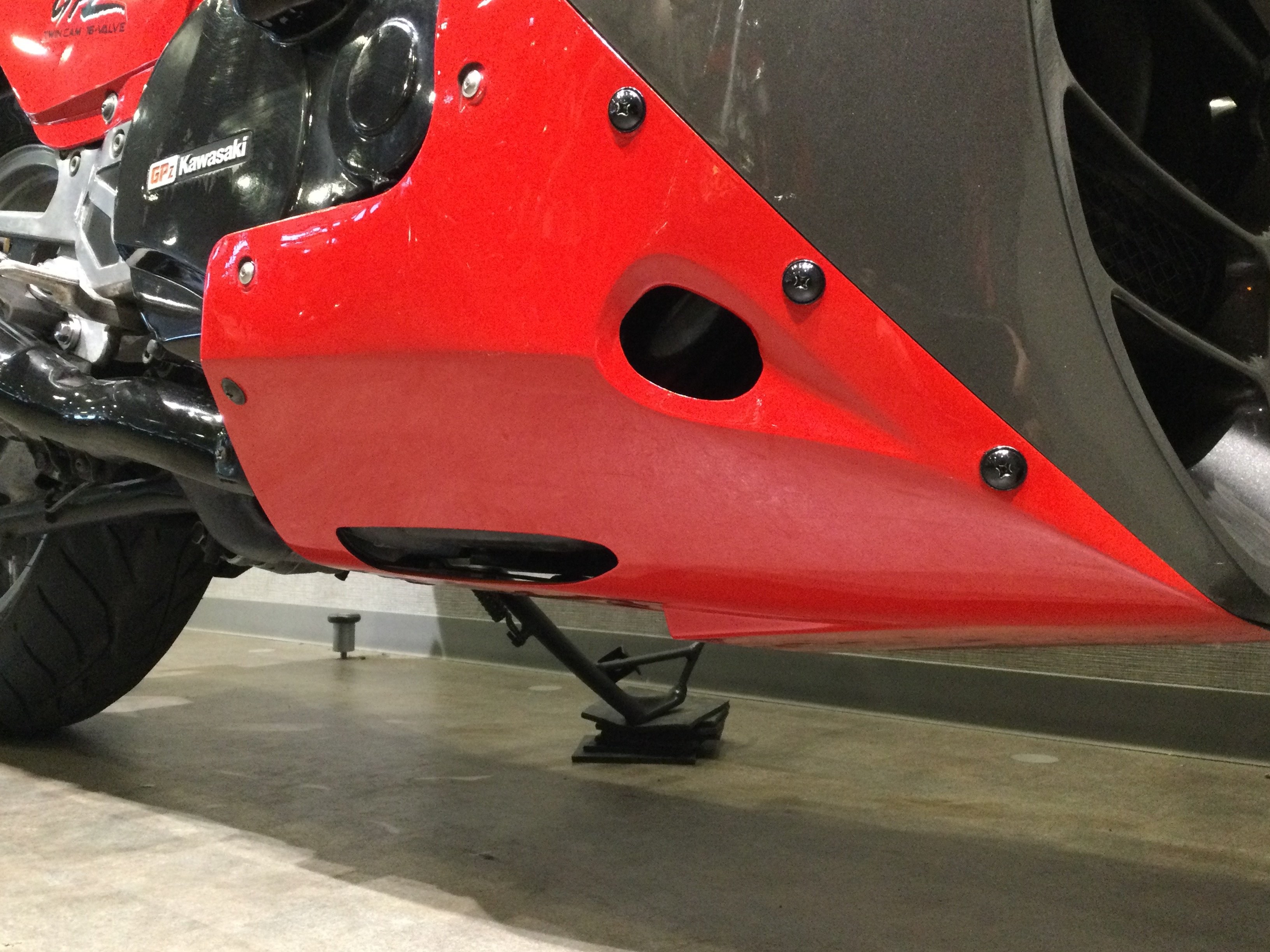 MR01【1年間保証】（赤）F-4-3型楽ちんバイクシート・ゲルザブでも痛い方に 24384768.jpg?resize=600,450,ffffff