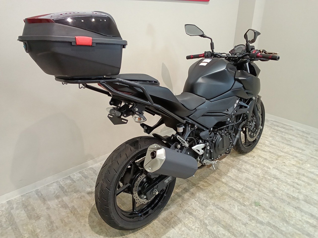 24524555.jpg?resize=600,450,ffffff