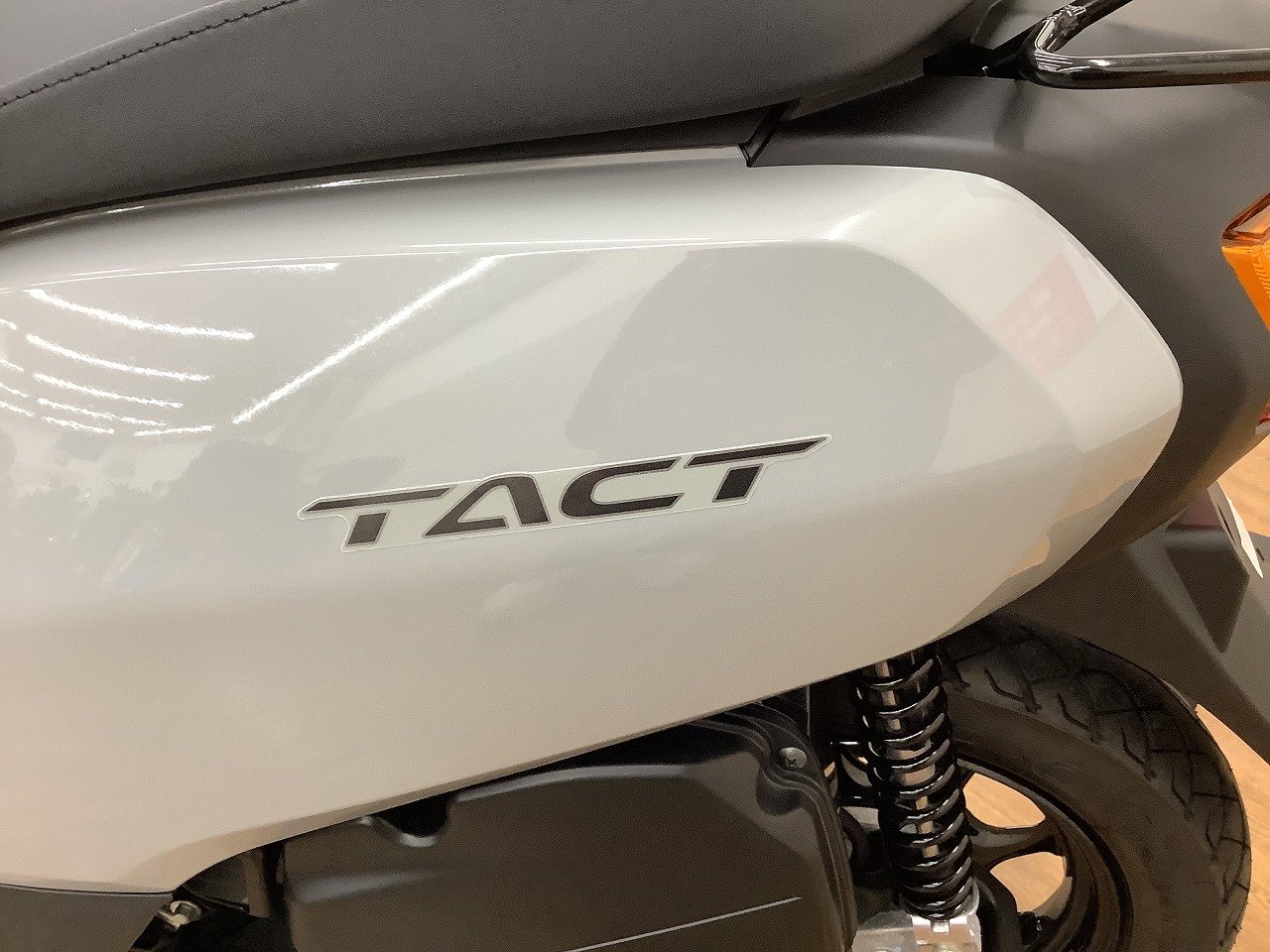 24591375.jpg?resize=600,450,ffffff