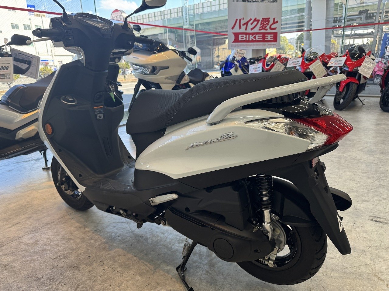 24594837.jpg?resize=600,450,ffffff