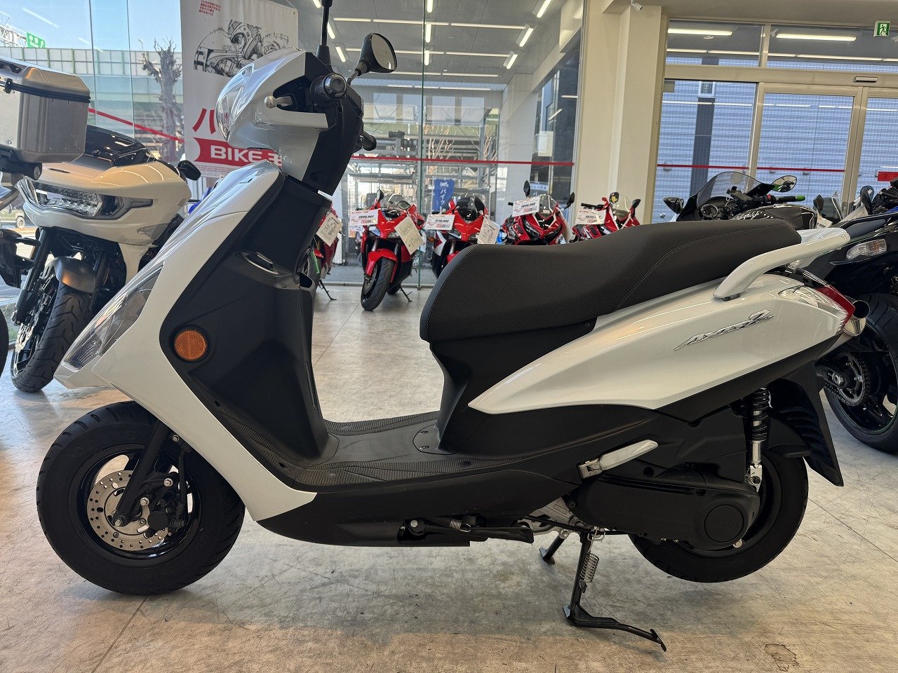 24594838.jpg?resize=600,450,ffffff