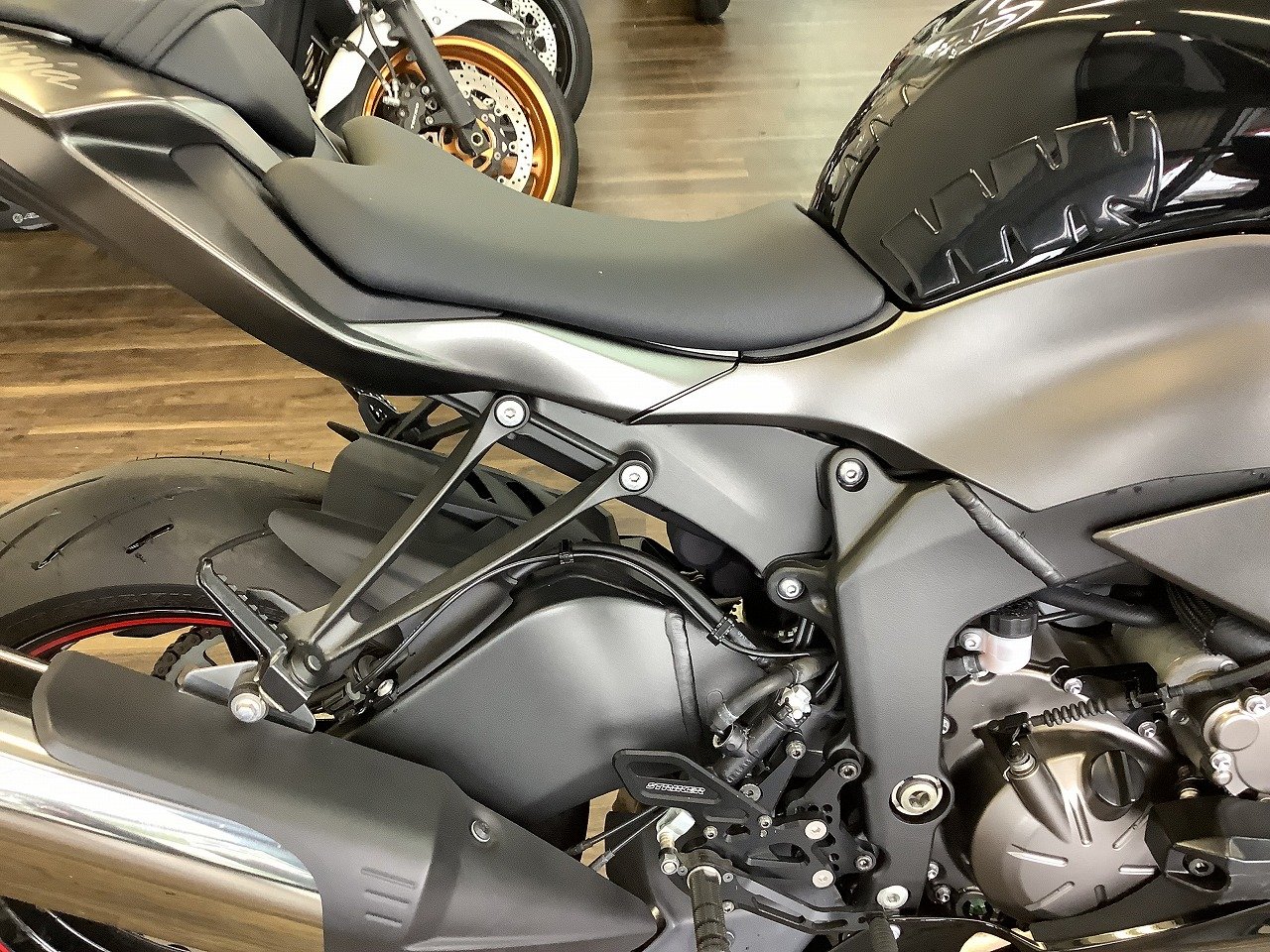 取引中　エアロバイク 高梨はづきのきおくきろく。』カワサキの4気筒250ccモデル「Ninja ZX