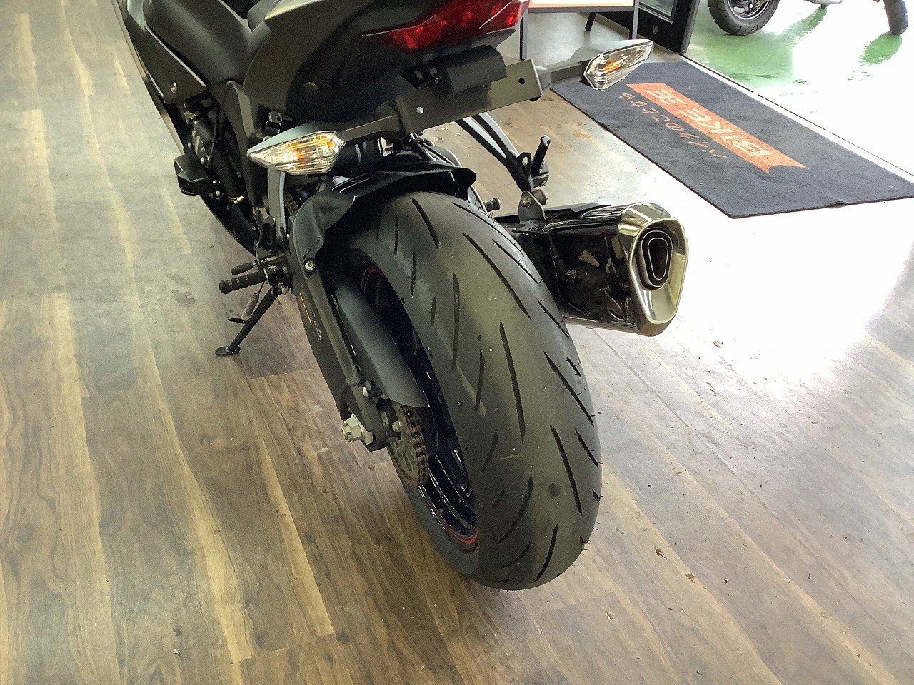 取引中　エアロバイク 高梨はづきのきおくきろく。』カワサキの4気筒250ccモデル「Ninja ZX