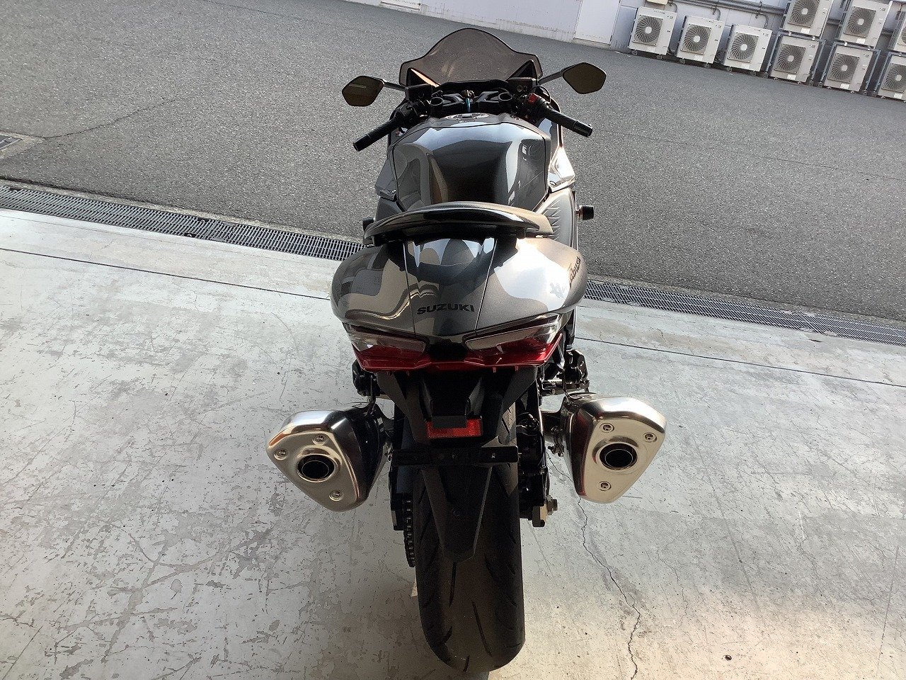 【商談中】4/11まで　GSX1300R　ハヤブサ　実働　エンジン調子良好　カスタム車両　車検長　下取り交換可能　 スズキ最速バイク「GSX1300Rハヤブサ（隼）」、満を持して156.45万円で