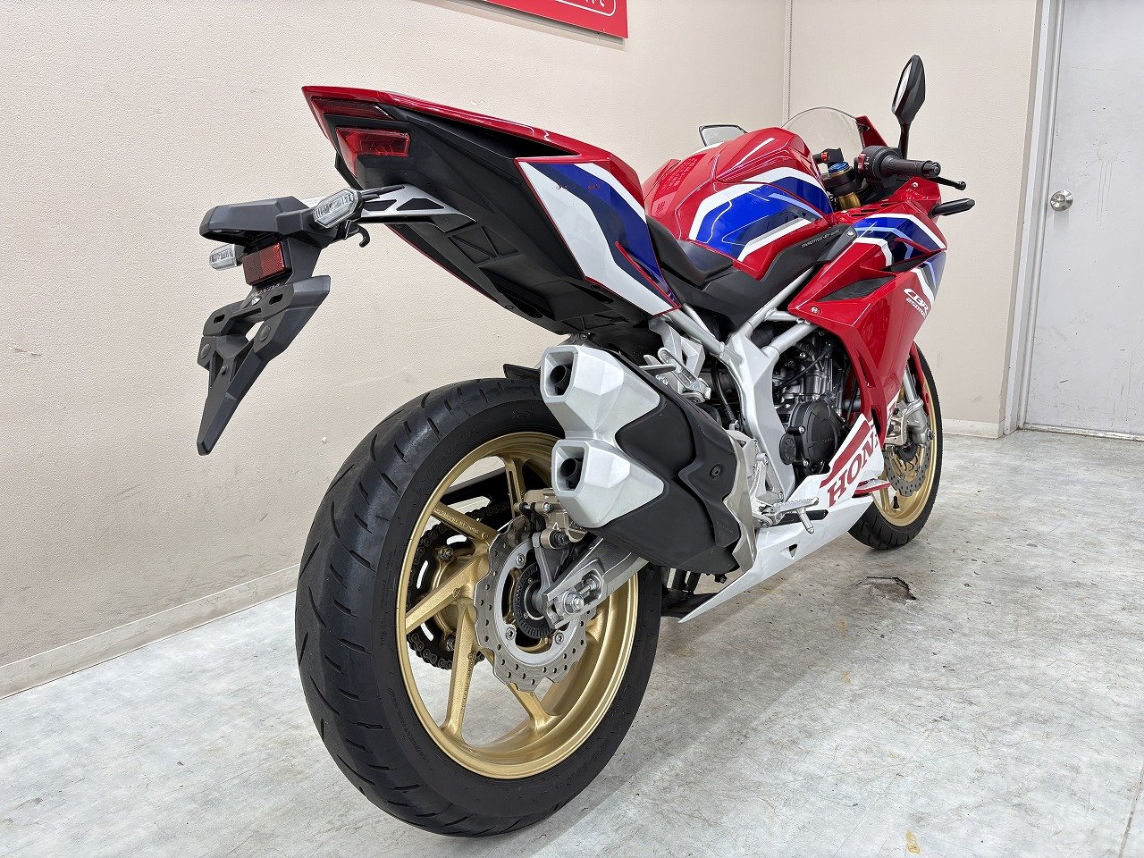 激アツ！期間限定！配送料金無料キャンペーン！★お支払総額13.8万円★ ホンダCBR250R CS250C 機関良好♪低走行！激安フルカウル250cc入荷！ 通勤通学に♪ツーリングにも♪関東圏内即日配送可能です！ 25100002.jpg?resize=600,450,ffffff